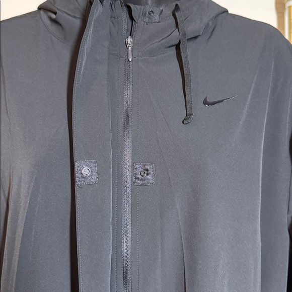 Jacket - Picture 8 of 11